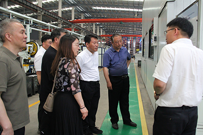 Leaders from CMIF, CMISTA, and Jilin University Visit Hengjiu Group for Research Tour